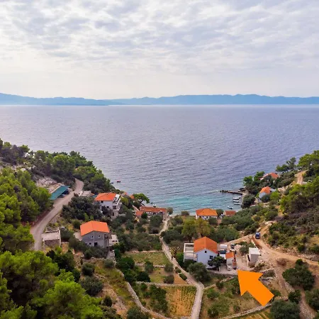 Robinzon Lantana * Gdinj